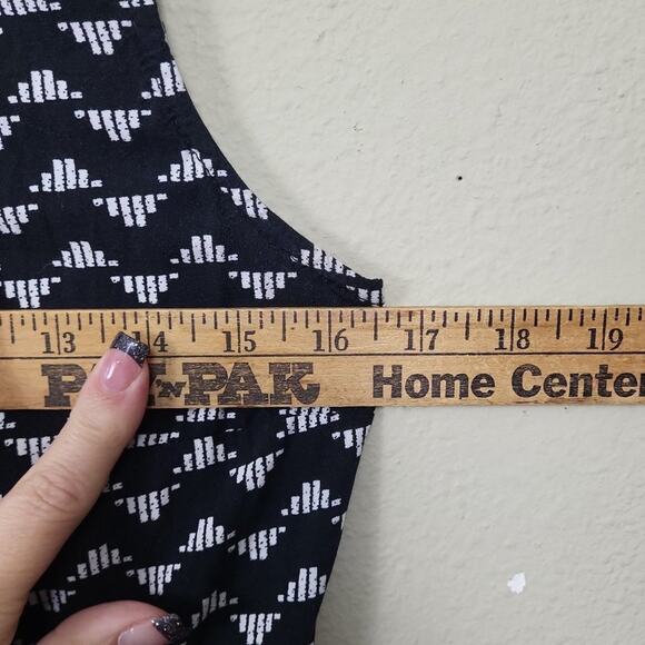 Y2K Old Navy Womens Black White Urban Babydoll‎ Romper One Piece Size XS - Picture 11 of 11